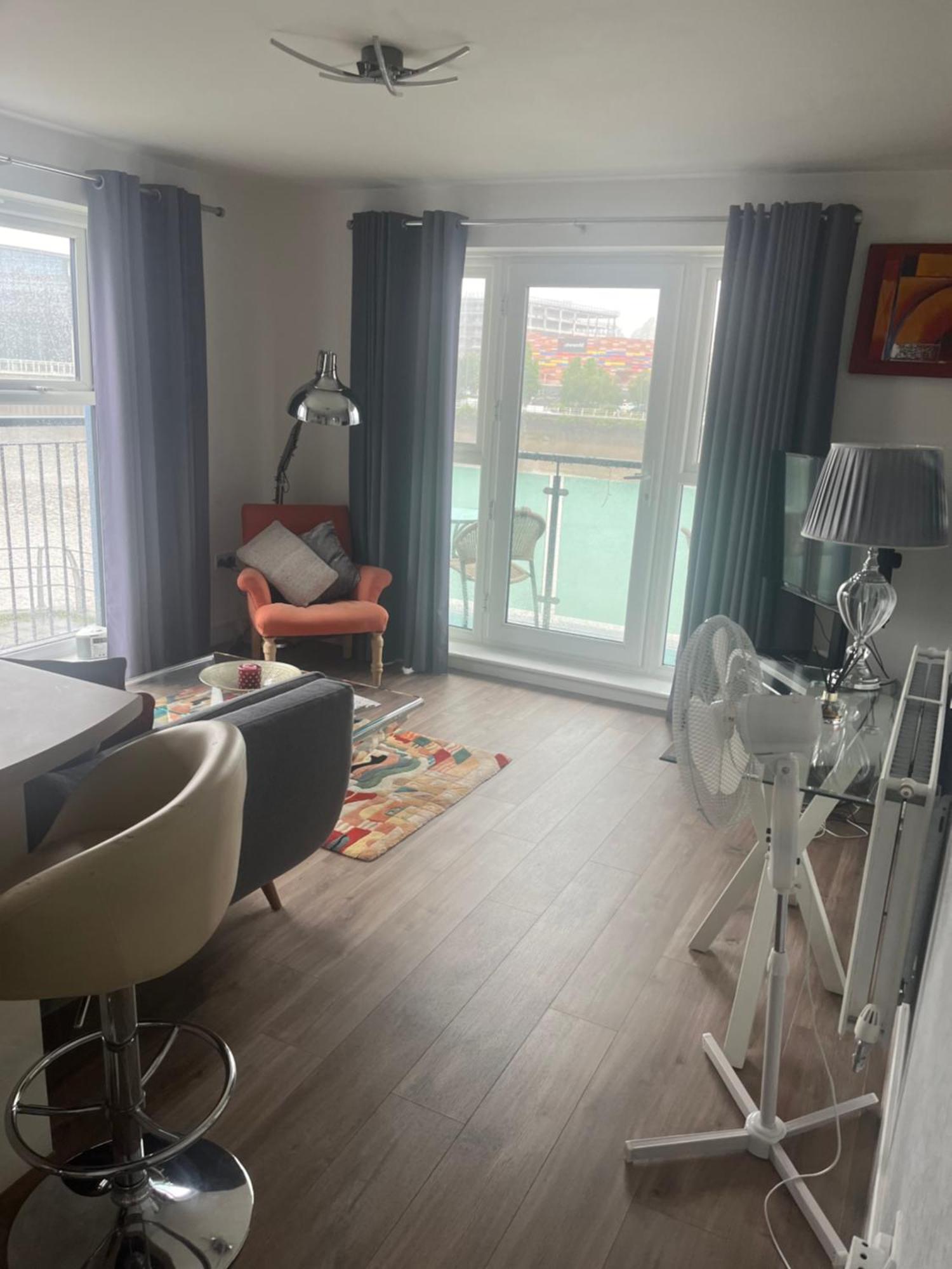 Luxury Riverside 2 Bedroomed Apartment With Balcony Newport  Exterior foto